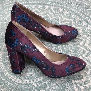 Libby Edelman floral velvet heels 7.5